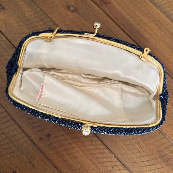 Vintage Blue beaded Floral design Gold chain Clutch Purse - Picture 8 of 12